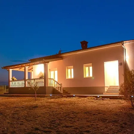 Nina&tea Holiday home Pula